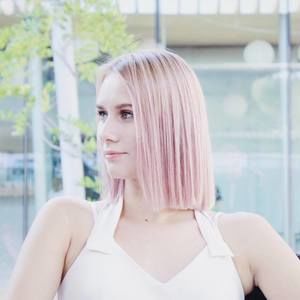 Meet your Posher, Bella